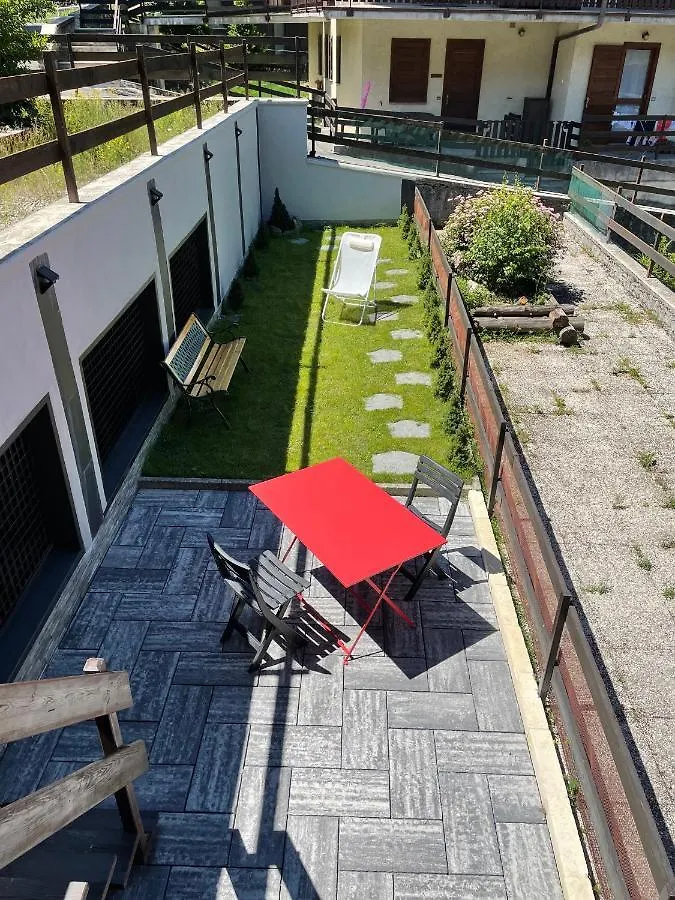 Casa Pino- Loft Con Giardino Magnolta Apartment Aprica Italy