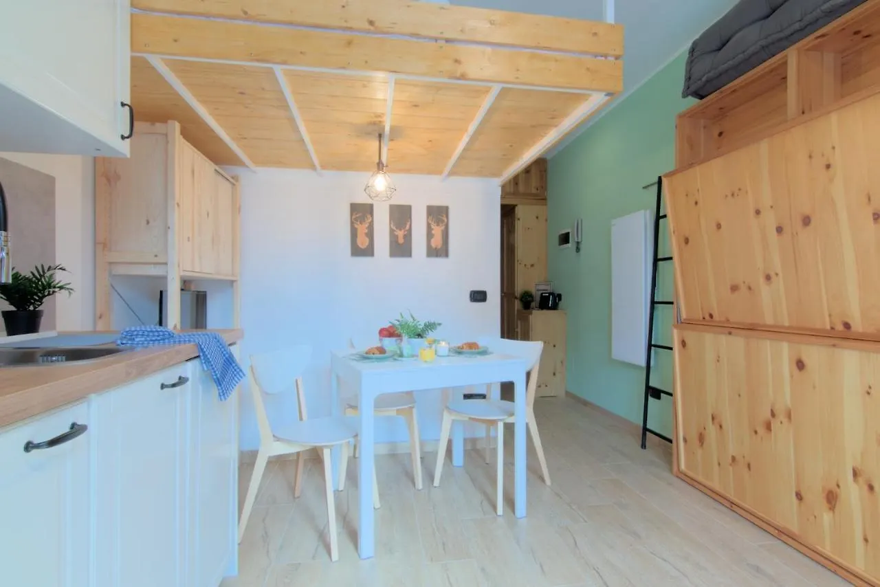 Casa Pino- Loft Con Giardino Magnolta Apartment Aprica 0*,  Italy