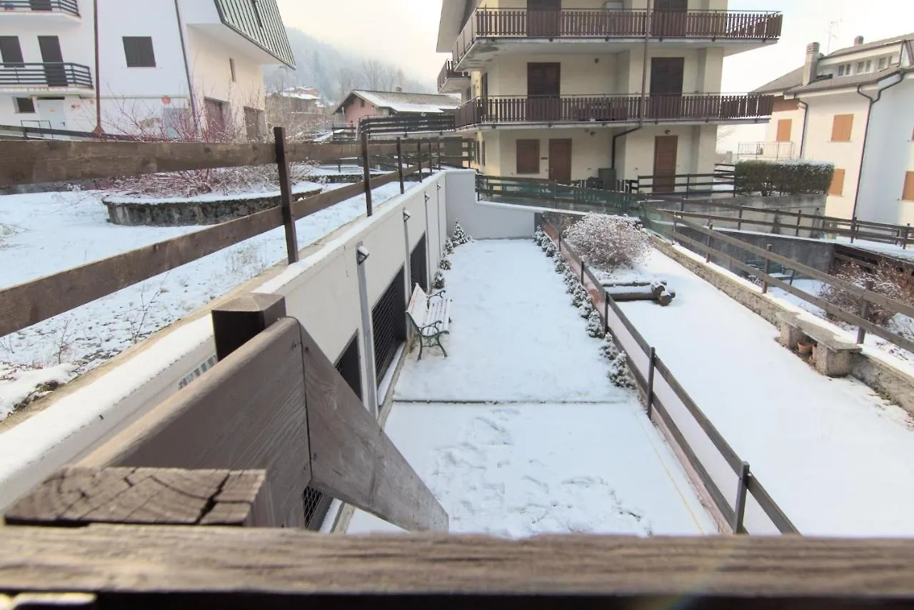 Casa Pino- Loft Con Giardino Magnolta Apartment Aprica