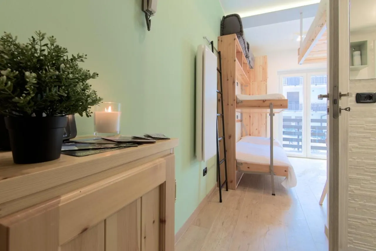 Casa Pino- Loft Con Giardino Magnolta Apartment Aprica